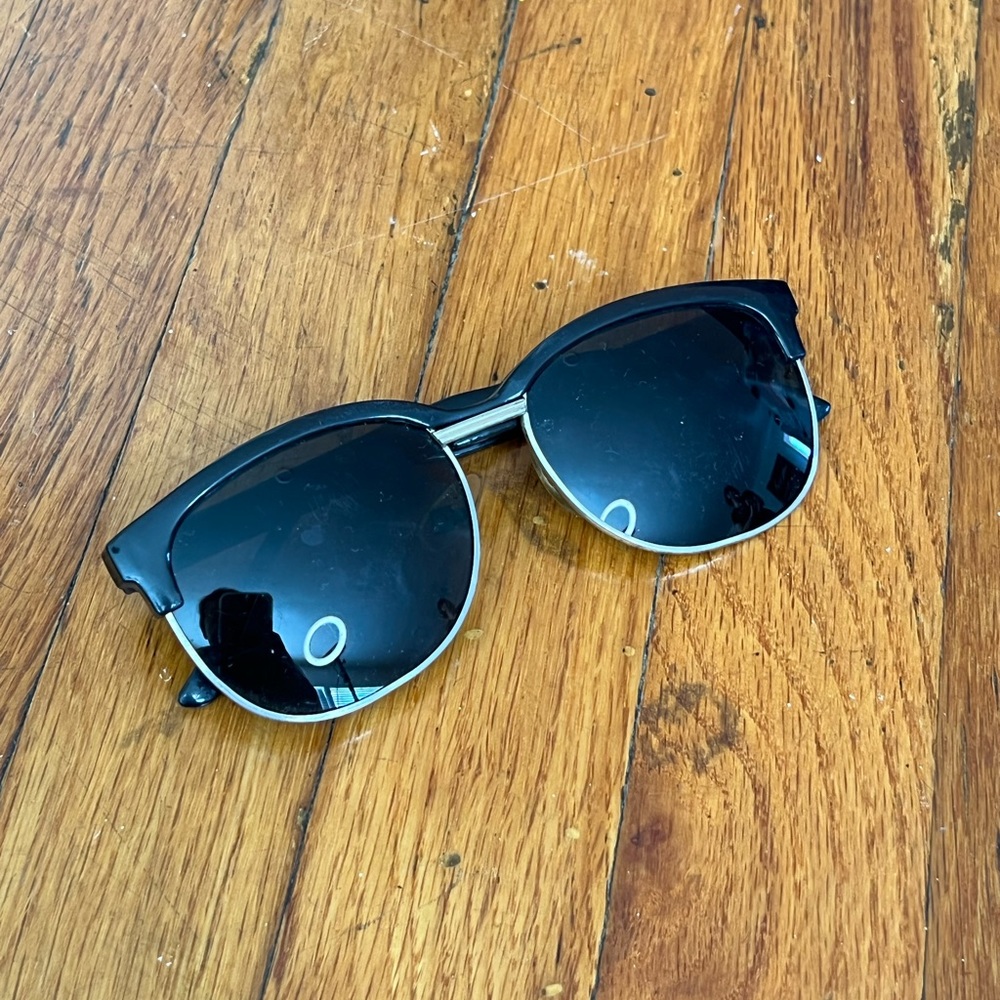 Vintage 50s Black and Gold Framed Sunglasses